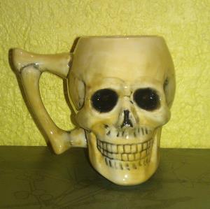 Mug Crâne Pirates of the Caribbean (1)